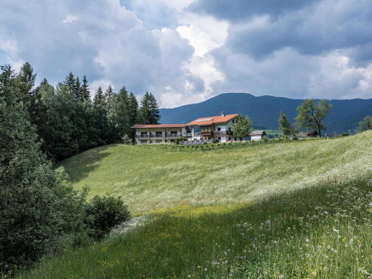 Lettnerhof Bnb Wohnung 5 モングエルフォ エクステリア 写真